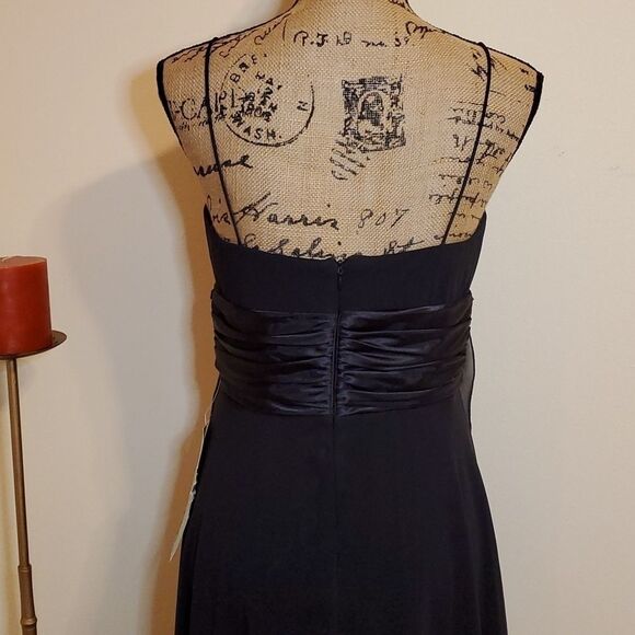 S.L. Fashions Black Halter Cocktail Dress | Chiffon Ties | Size 6 | 41" - Picture 6 of 13